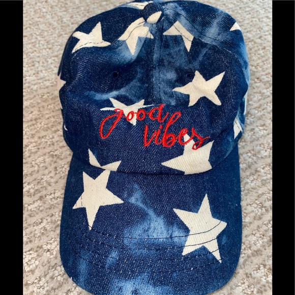 Friday Apparel Good Vibes American Flag hat - Picture 1 of 3